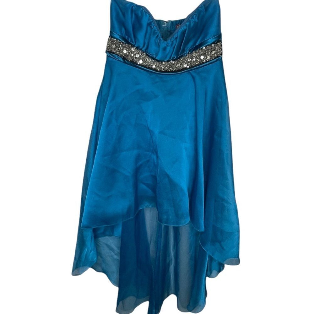 Trixxi Strapless Dress